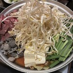 ほるもん酒屋 蓮 - ホルモン鍋