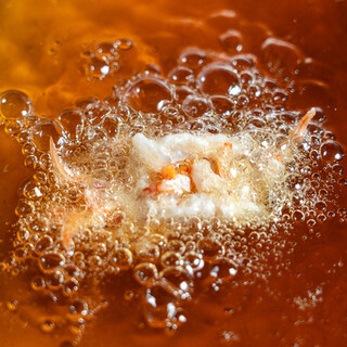 香ばしさで食欲をそそる！こだわりの【純正胡麻油100％】