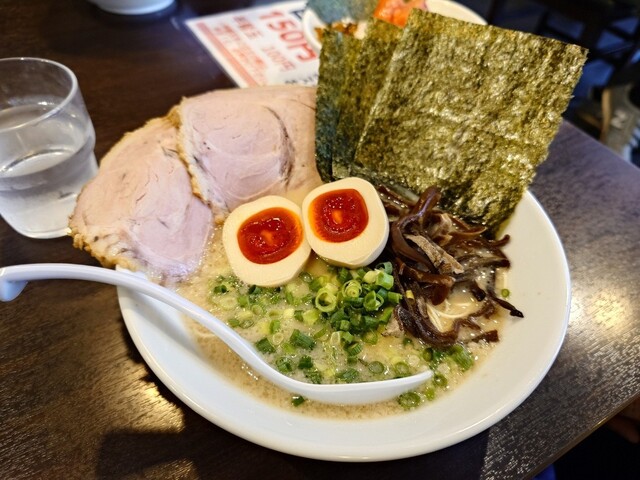 うまか丸さん 博多豚骨うまか丸 - 本厚木/ラーメン | 食べログ