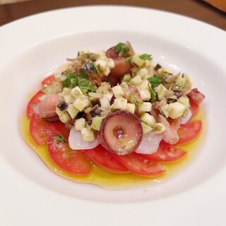 季節の前菜各種