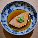 鮨 なんば - 鮟肝 — 軽やかな甘み、わさびの辛味がアクセント。