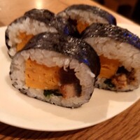 自家製粉石臼挽きうどん 青空blue 本店 - 太巻き寿司