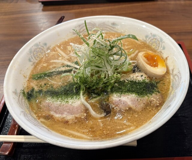 らーめん め組 - 蔵王（ラーメン）の写真