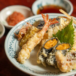 天ぷら新宿つな八 凛 - 料理写真: