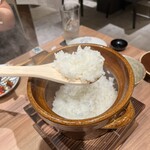 匠の焼肉 せきぐち - ツヤツヤ〜甘い銀シャリ