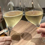 匠の焼肉 せきぐち - シャンパンで乾杯