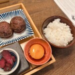 ハンバーグを食べる日 - 