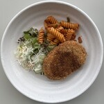 吉泉食堂 - 手作りコロッケ＆マカロニケチャップ！