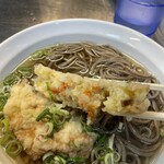 立喰うどん・そば　大和庵 - 分厚いかき揚げが、たまらん╰(*´︶`*)╯♡