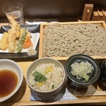 蕎麦きり みよた - 