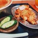 ゆかのこしかけ - 