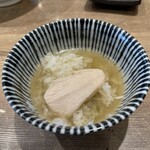 だし麺屋 ナミノアヤ - 残したライスで雑炊に。