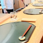 くずし割烹 樋ぐち - カウンター