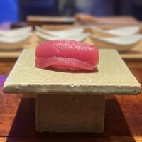 初音鮨 - 赤身×塩