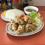 漫々亭 - からあげ定食　¥1,070