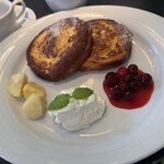 Good Morning Cafe&Grill  -  湯種ブリオッシュのフレンチトースト