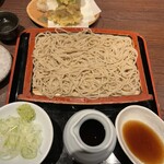 蕎麦きり 京橋 山茂登 - 〆のせいろ
