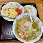龍華 - Aランチ（880円）