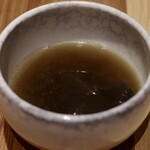 nacol - 香茸とトリミングした生ハムでとったスープ