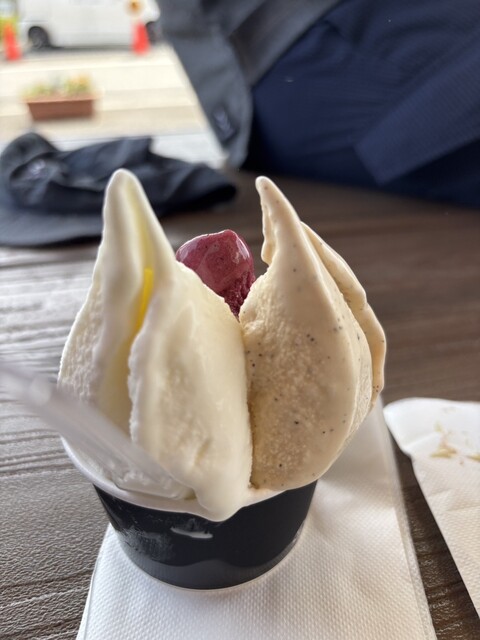 ウエストランドファーム （WEST LAND FARM） - 箱根ケ崎/ジェラート