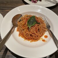 grigio la tavola - 