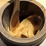 薪鳥新神戸 - 自家製の燻製生キャラメル