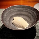 蒼 - 赤酒もいいけど、ミルクのストレートな美味しさを堪能できるこちらも大好き。
      口溶け最高♪