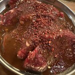 肉屋 金星 - 上ハラミの辛味噌みたいなのがおいしかったです