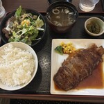 炭焼きびすとろ 肉たらし - 