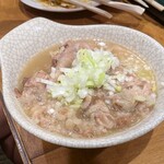 もつ焼 かど - 豚すじ煮込み