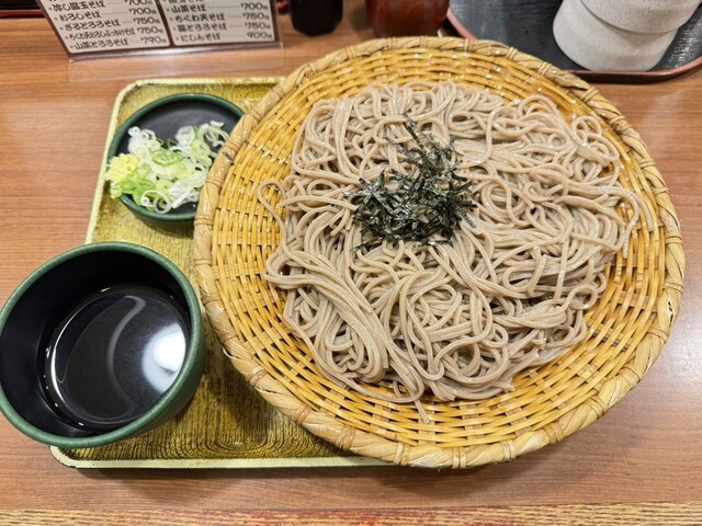 Oraga Soba Nagoya Meitetsu I-Toin Sutorito Ten
