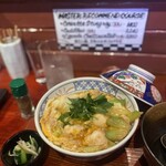 焼き鳥アポロ - 宇宙一の親子丼は、まず米が秀逸過ぎる！