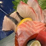 海鮮おどりや市場 - 