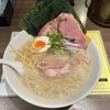 塩生姜らー麺専門店 MANNISH 淡路町本店