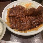 名古屋名物 みそかつ 矢場とん 名古屋駅名鉄店 - 