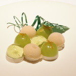 ブレストンコート ユカワタン - Sep, 2014　シャインマスカットと濃厚なヨーグルトのブランマンジェ