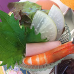 あんじゅ - 有頭エビにロースハムに季節野菜のサラダ
