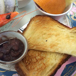 あんじゅ - 暖かなデニッシュパンに餡子