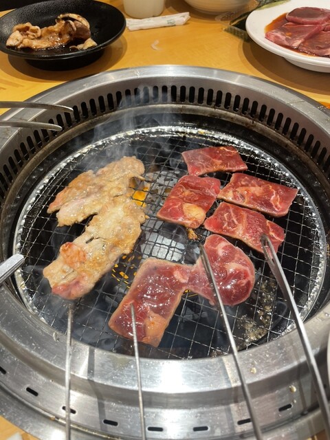 焼肉きんぐ 焼肉きんぐ公式サイト｜焼肉 食べ放題 飲み放題