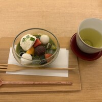 丸の内一丁目 しち十二候 - 