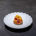 イナカーザ - 2025.9 アホ・ブランコのタルトレット（シチリア産にんにく、長崎産黄肌鮪、フィンガーライム）