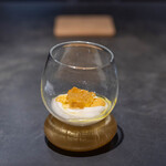 イナカーザ - 2025.9 石川能登島高農園産白茄子ピュレ 北海道産塩水うに 発酵トマトウォーターのジュレ