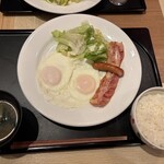 デニーズ - 