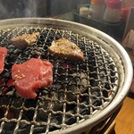 炭火焼肉ホルモン こいこい - 