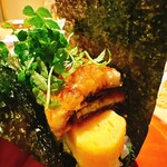 銀座 しのはら - 鰻　厚焼き玉子　ハーブの手巻きスタイル　非常に美味しい