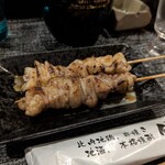 やきとり悠 - ぷりっぷり。柔らか焼きのとろける絶賛皮！芯に潜む旨味エキスがヤバい。