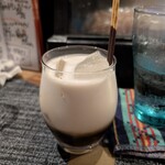 やきとり悠 - 珈琲酒。ミルク割り。