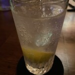 バー　スリーマティーニ - ジントニック