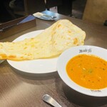 106 サウスインディアン 福岡天神店 - ナン・バターチキンカレー