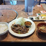 炭火焼肉楓 - 料理写真:牛タン切落し（タン塩)980円